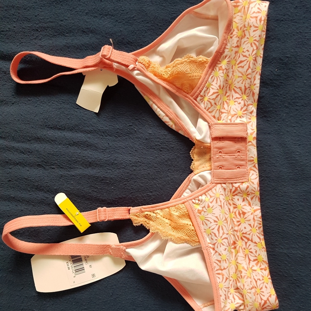 Bra - Picture 2 of 4